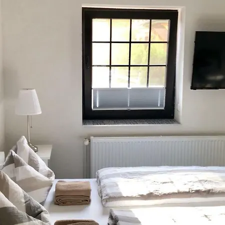 Schlunt Casa de hóspedes 4*